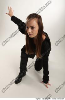20 2018 01 ANGELIA KNEELING POSE SITH